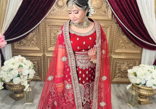 salon-picasso-ethnic-bridal-hero-red-regal-01